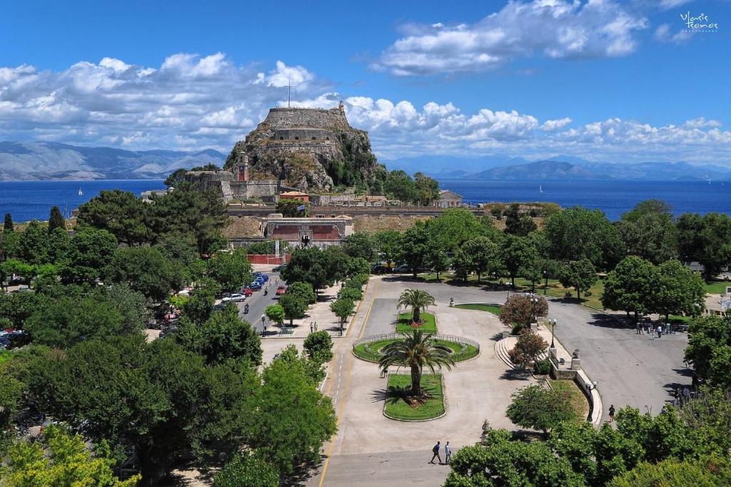 Gardenia Suite Corfu Town 6