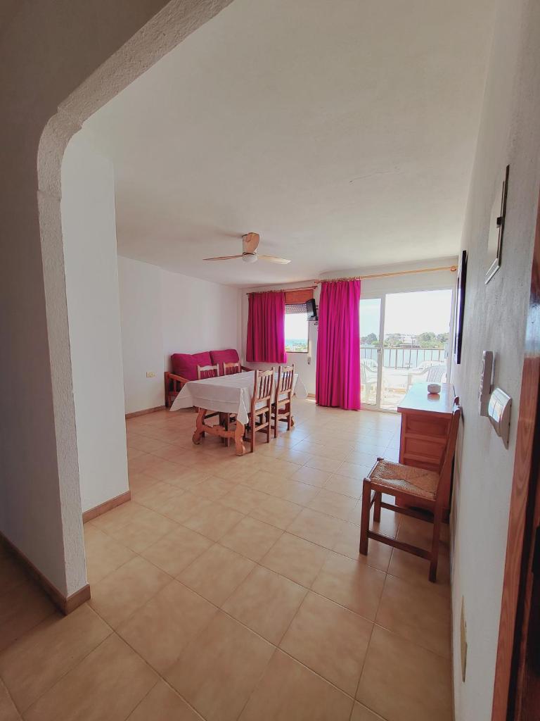Apartamentos Mar Bella 8