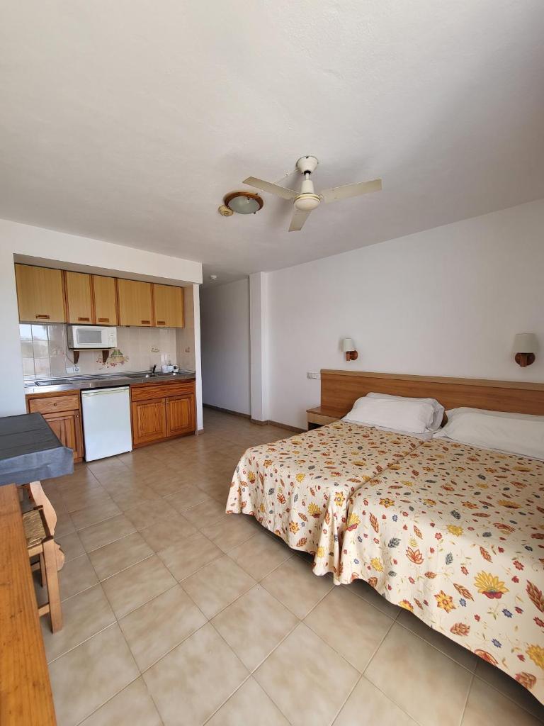 Apartamentos Mar Bella 3