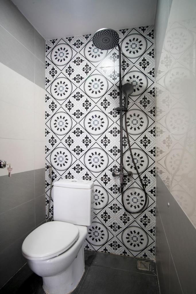 SAZI HOTEL NGUYỄN AN NINH