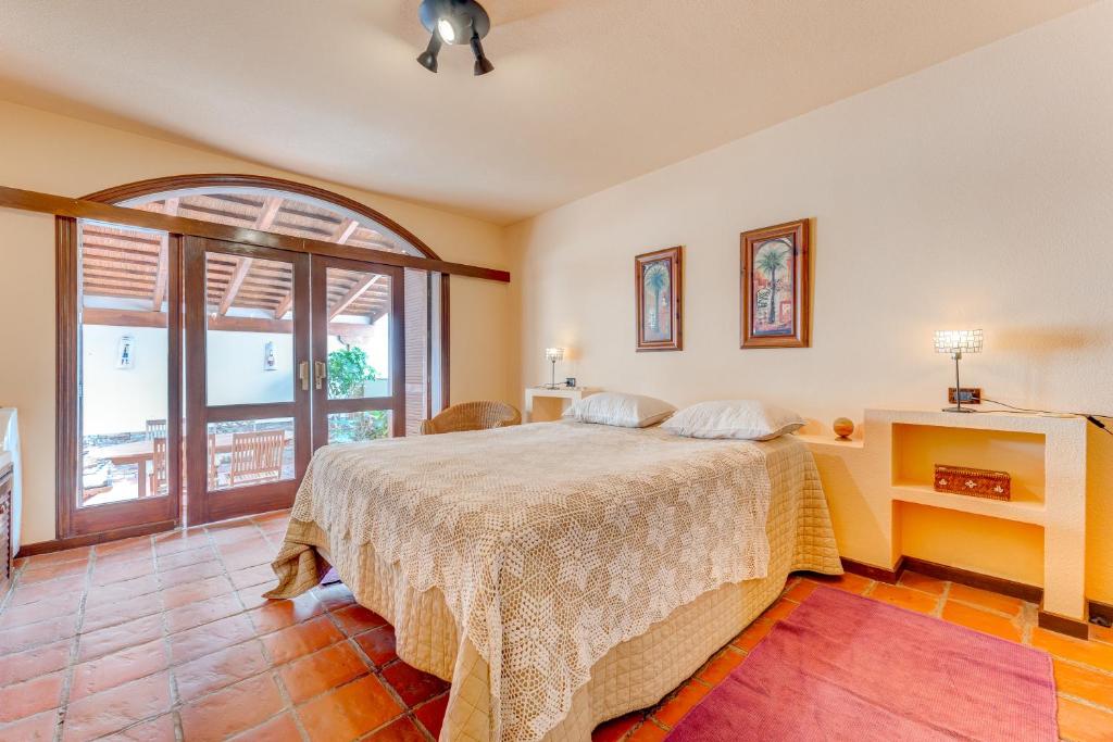 Buenavista Panoramic Villa in Costa Adeje 6