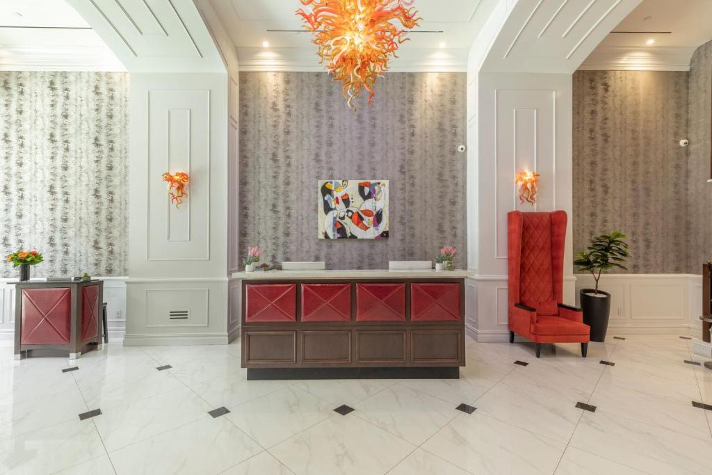 Broadway Plaza Hotel Image
