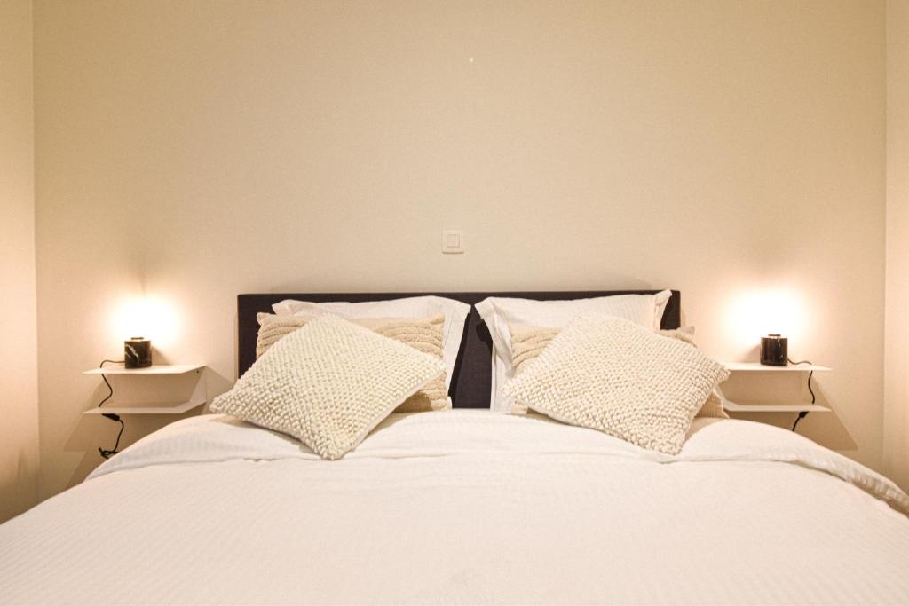 Miramar Residences - Luxurious Seaside Apartments 2