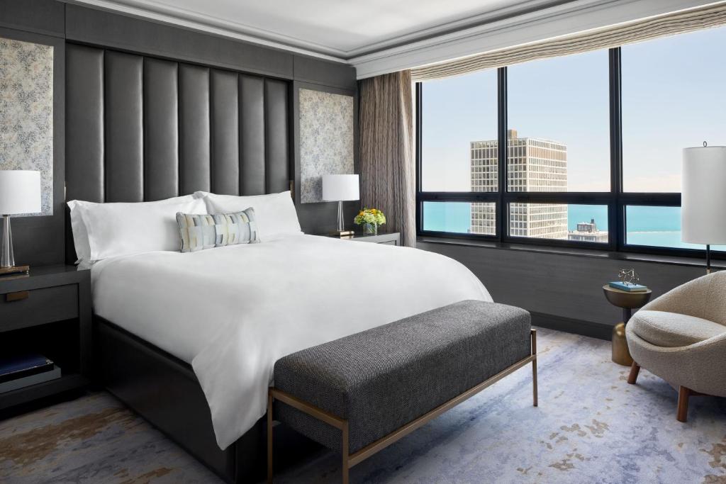 The Ritz-Carlton, Chicago Image