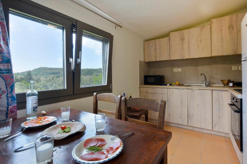 Balukas House 4