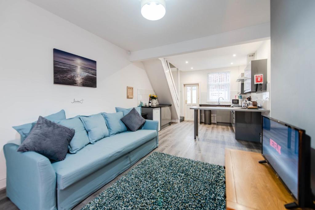 Liverpool Harrow Road Sleeps 6- Infinity Apartment 3