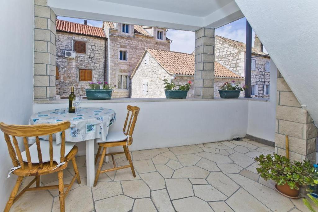 Villa Maria Paula Old Town Hvar 4