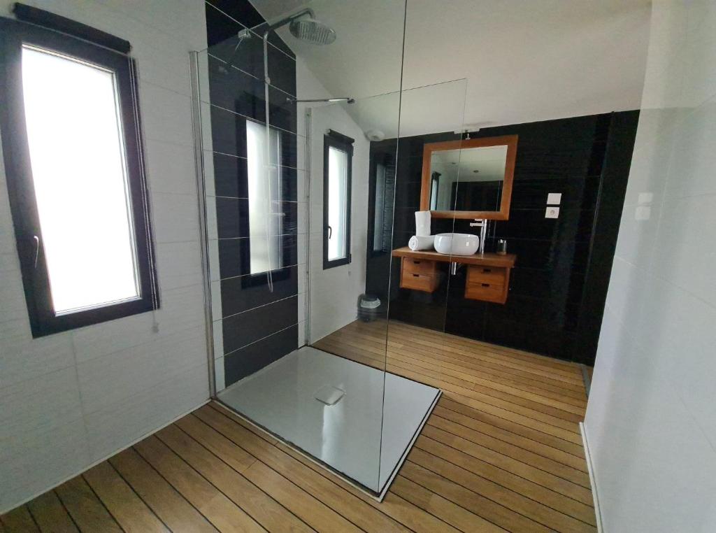 EMLAVIE - Maison familiale OU Loft SPA - à 3km Futuroscope 3