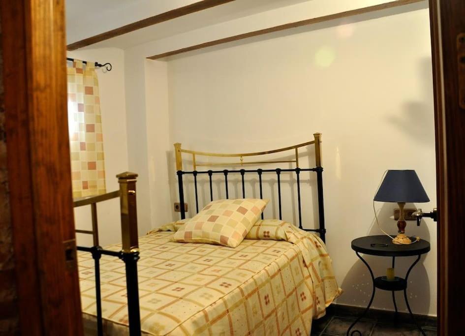 Casa en Blanca Murcia, en el centro. C/ Teatro, 5 7