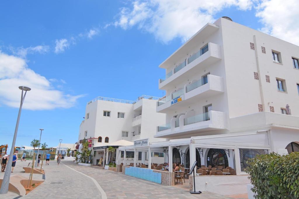 Apartamentos Playa Sol 3