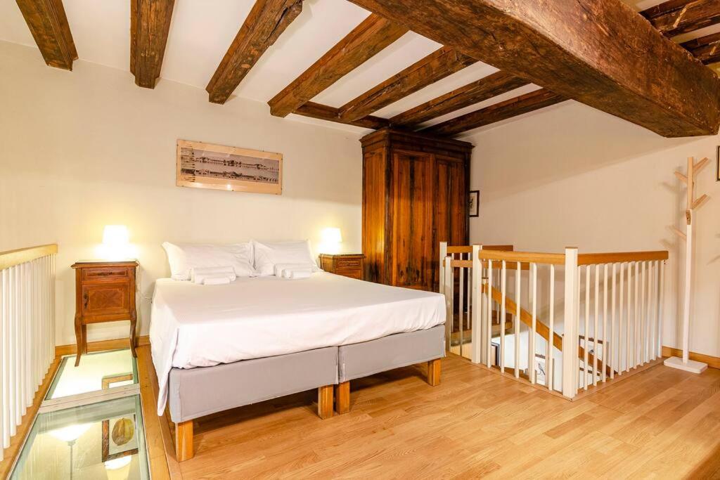 Fossalta Loft, at few steps from Piazza Maggiore 7