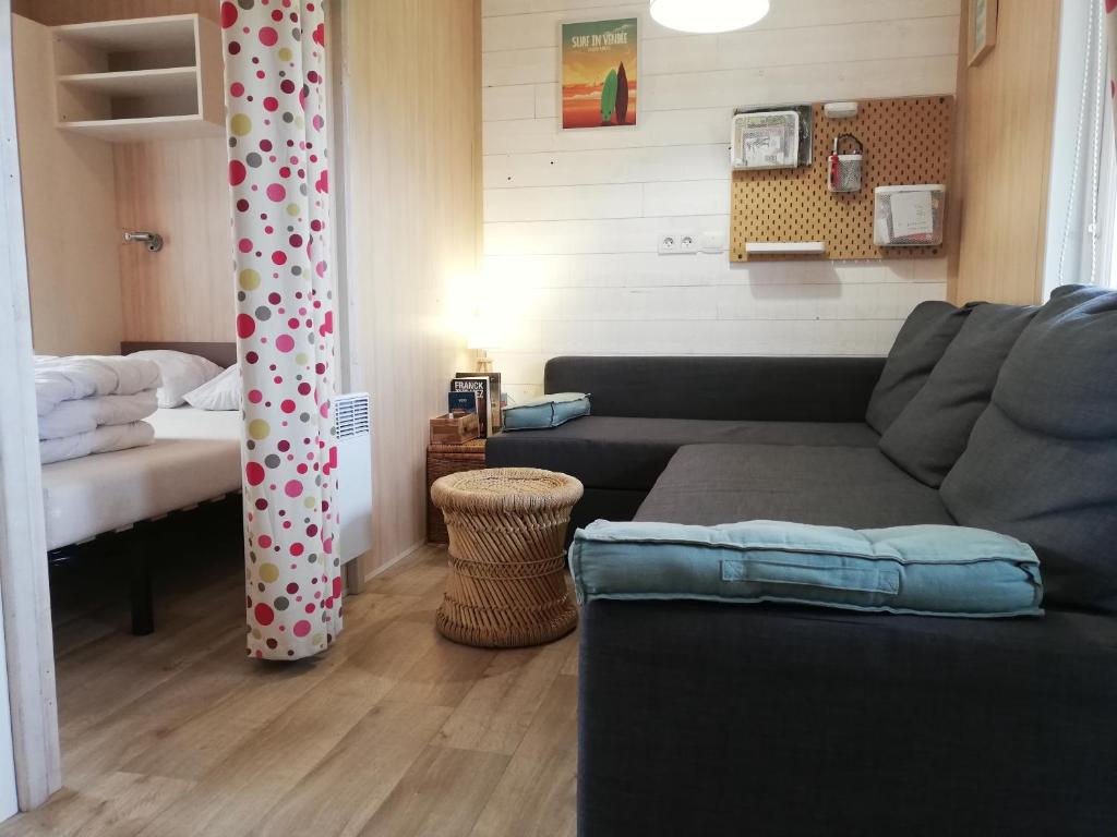 Photo de la galerie de l'établissement Chalet en pleine nature, à La Chapelle-Hermier