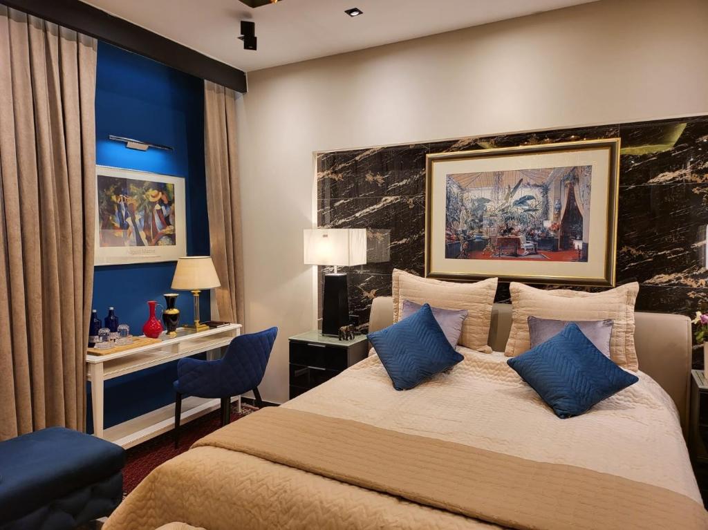 NY-GOLDEN APARTMENTS-Dortmund Airport 7