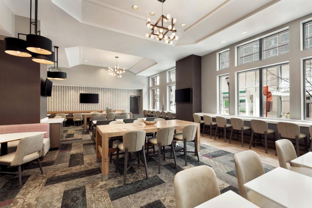 Residence Inn by Marriott Baltimore Downtown/ Inner Harbor Image