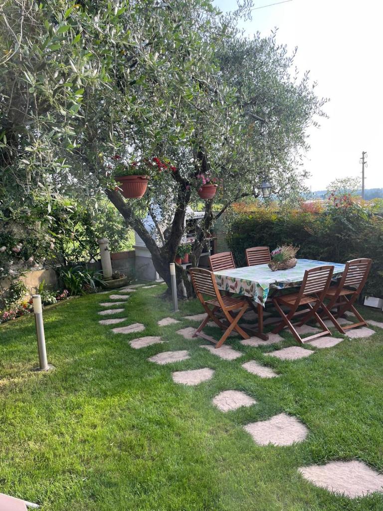 Casa Vacanze Collina del Lago 1