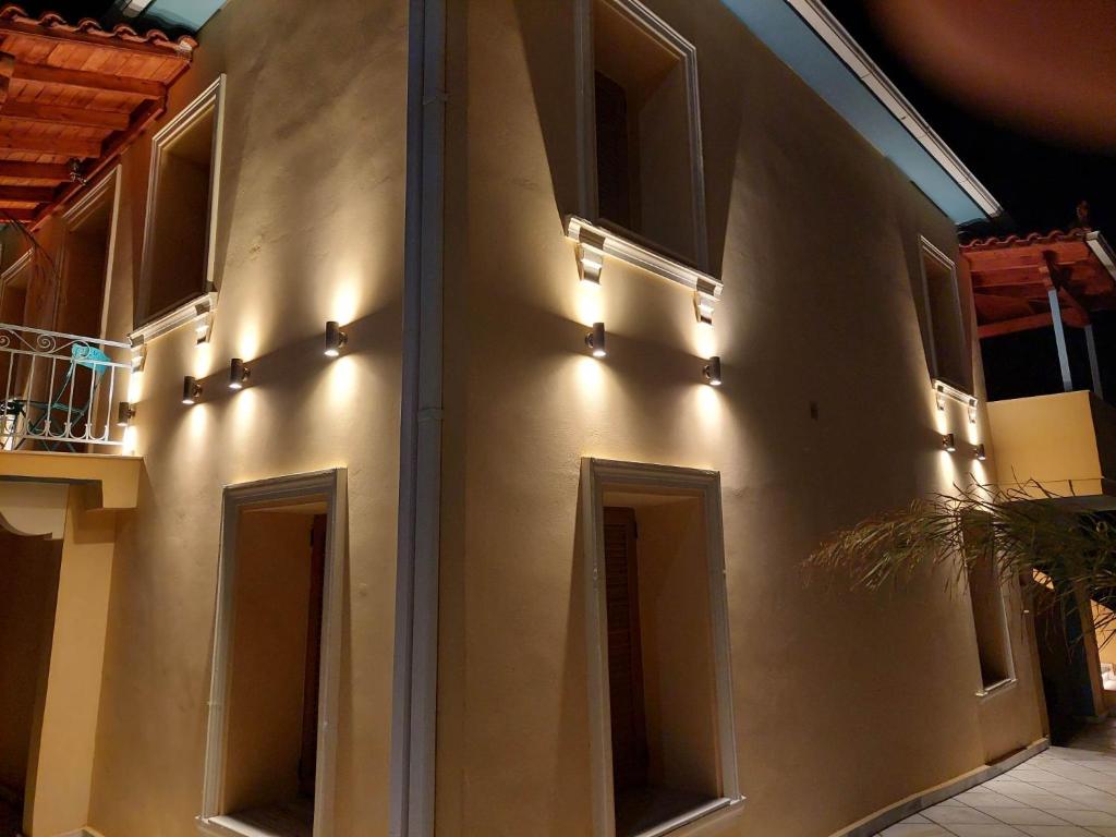 Kalypso Home F 8