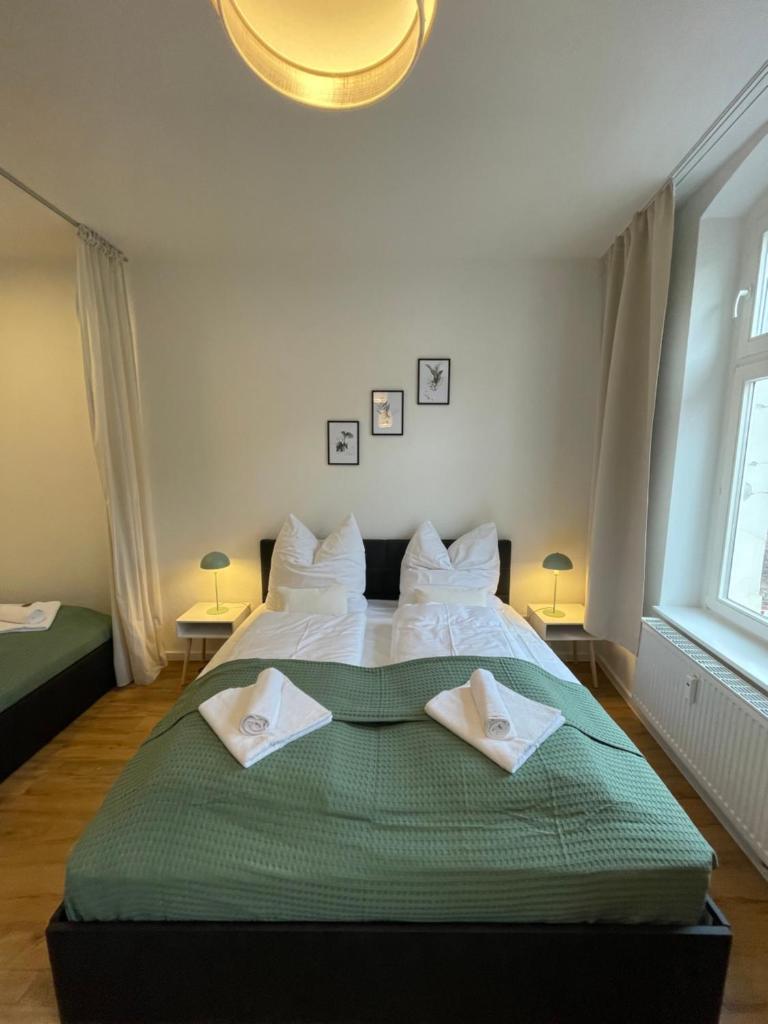 LUCKY STAYS LS07 - Vollausstattung - Zentrum - Aufzug - große Küche - 2 Zimmer - Smart-TV 2