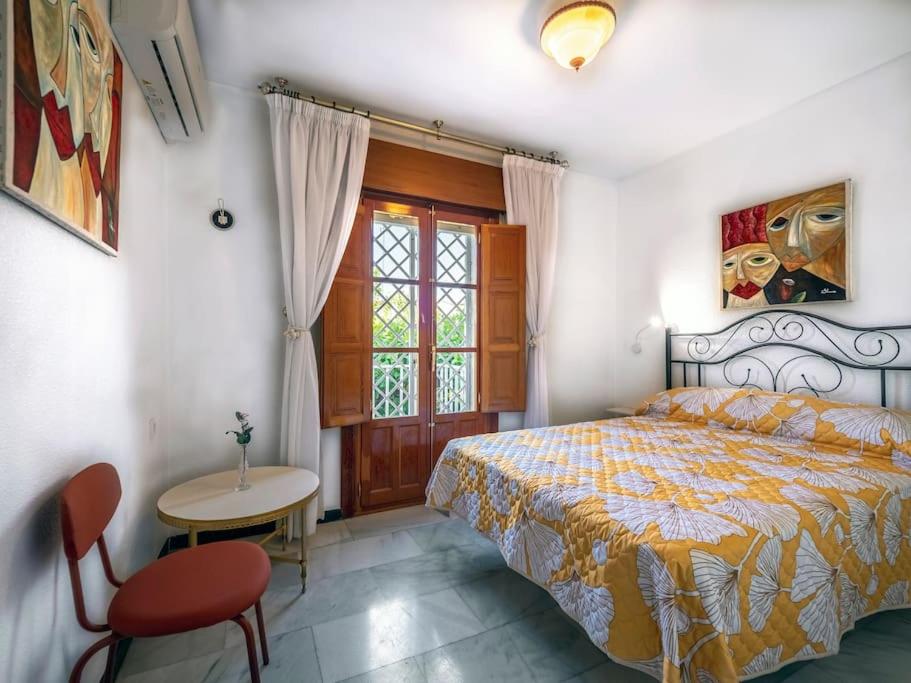 Casa Limonero con parking gratis junto a centro histórico 2