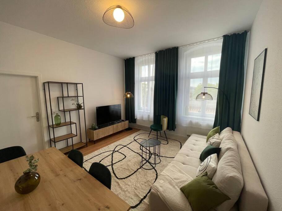 LUCKY STAYS LS12 - Vollausstattung - Zentrum - große Küche - 2 Zimmer - Smart-TV 5