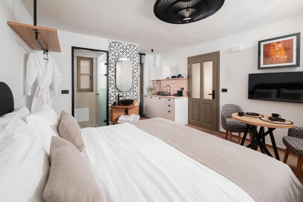 Casa di Gaga Luxury Suites 2
