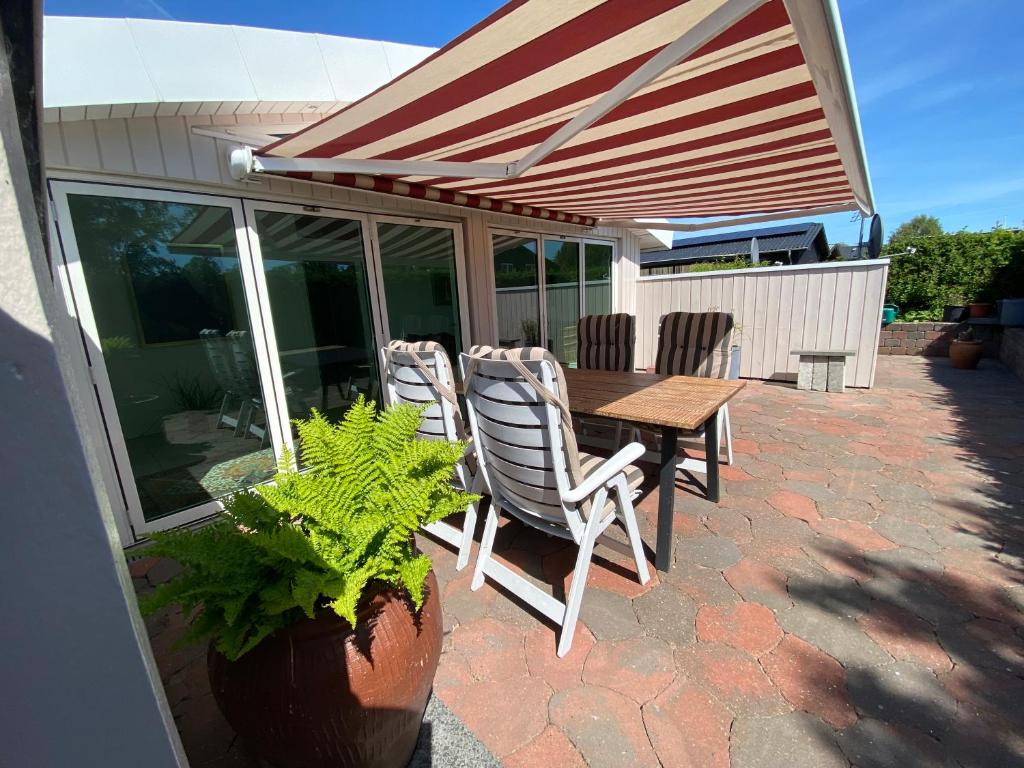 Strandhuset. 8