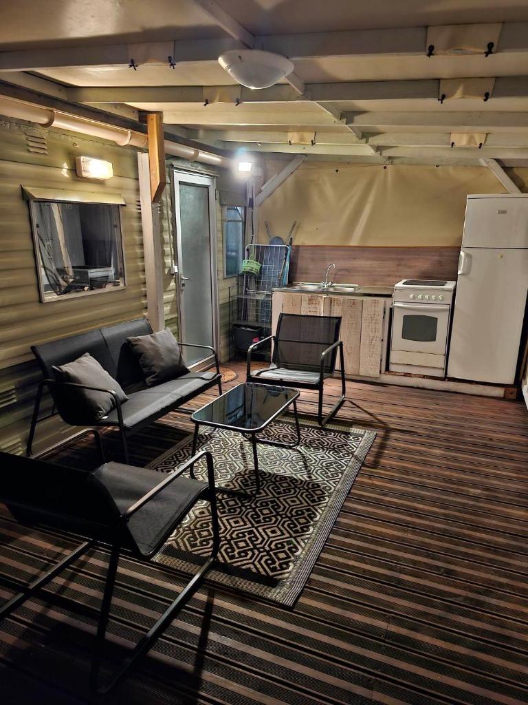 Photo de la galerie de l'établissement Mobil Home "les loulous" 4 a 6 personnes, à Mimizan