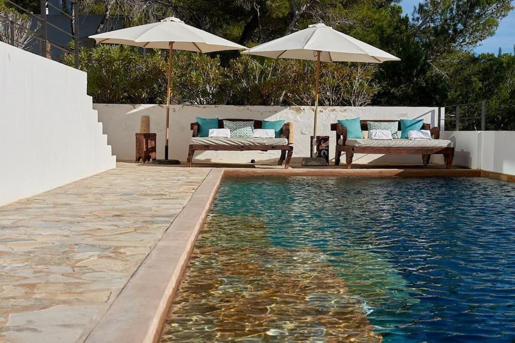 Villa Larosa with seaview in Es Cubells Ibiza 5