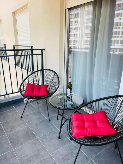 StayPoint Apartment 8