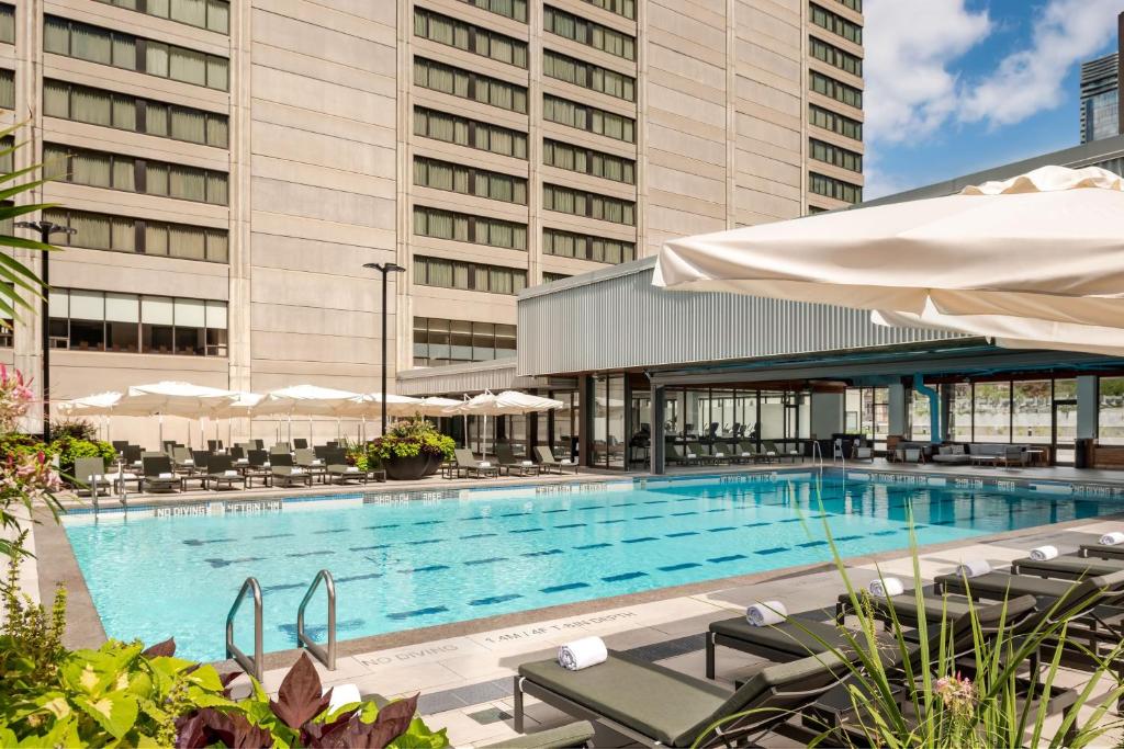 Sheraton Centre Toronto Hotel Image