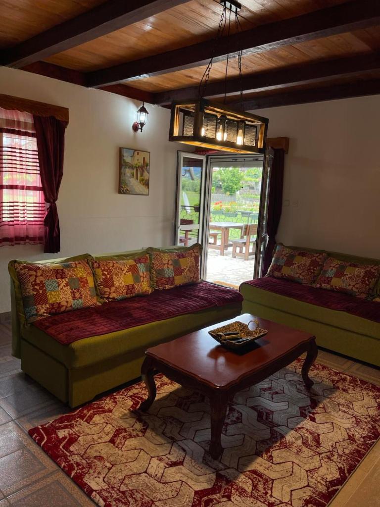 Casa di Kiara, Skadar Lake 4