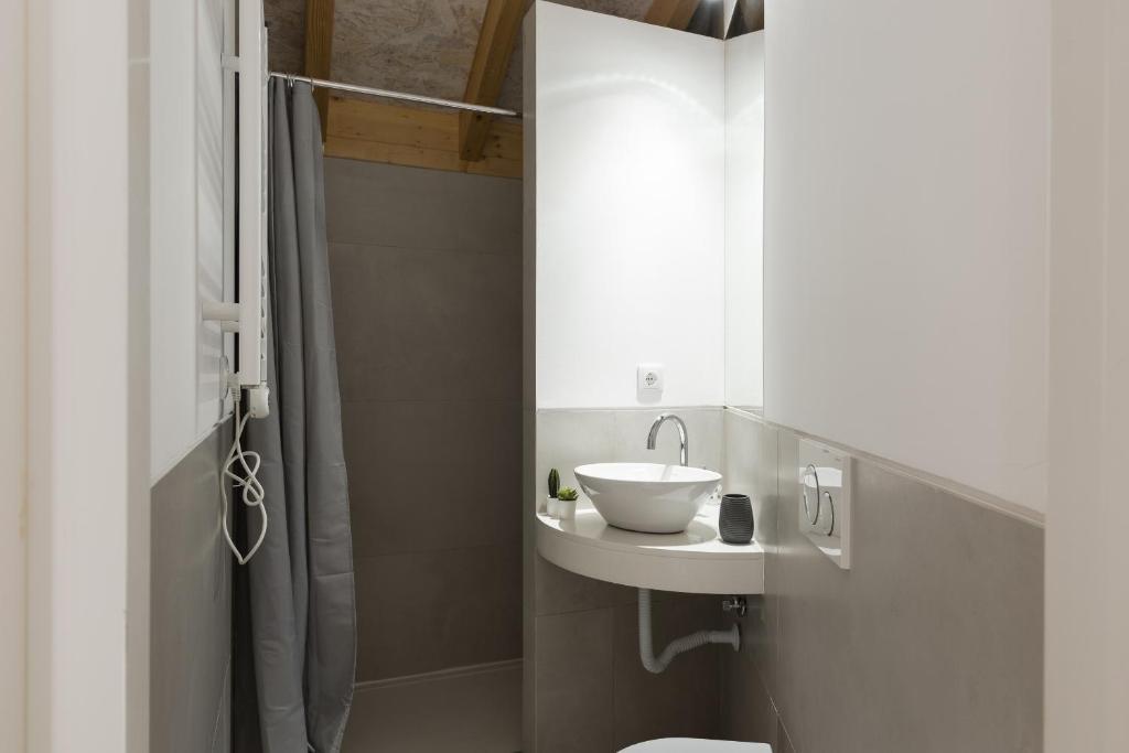 Madalena Village 2 - City centre by HD PROPERTIES 3