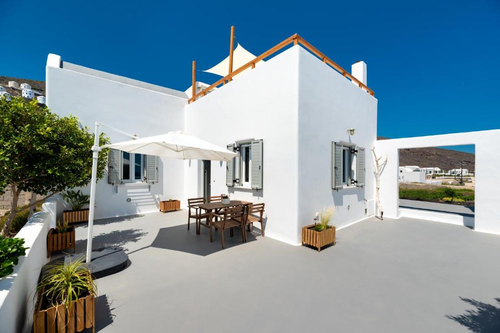 Johnny’s House 6