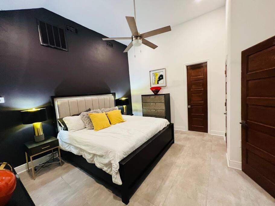 Fab lil home Central to all NOLA / near City Park 6