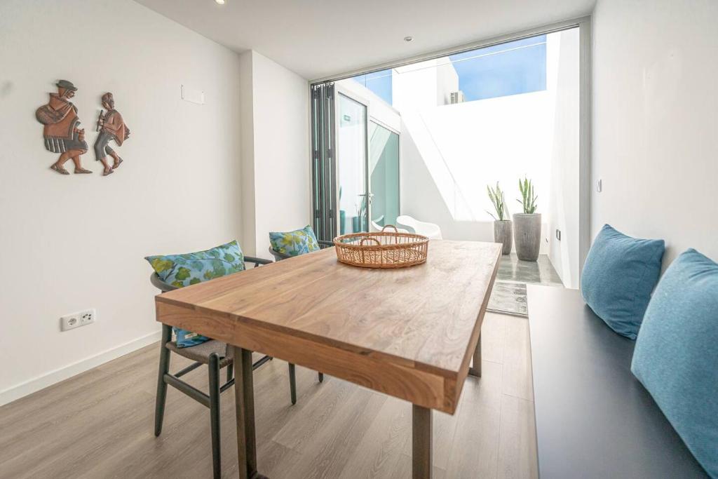 Oceanside East 4