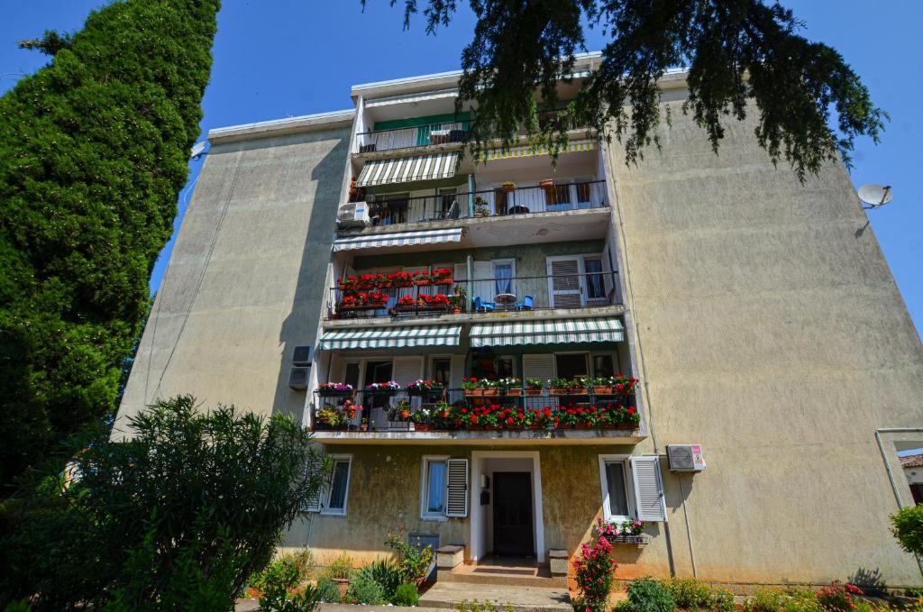 Lidia Apartment 6