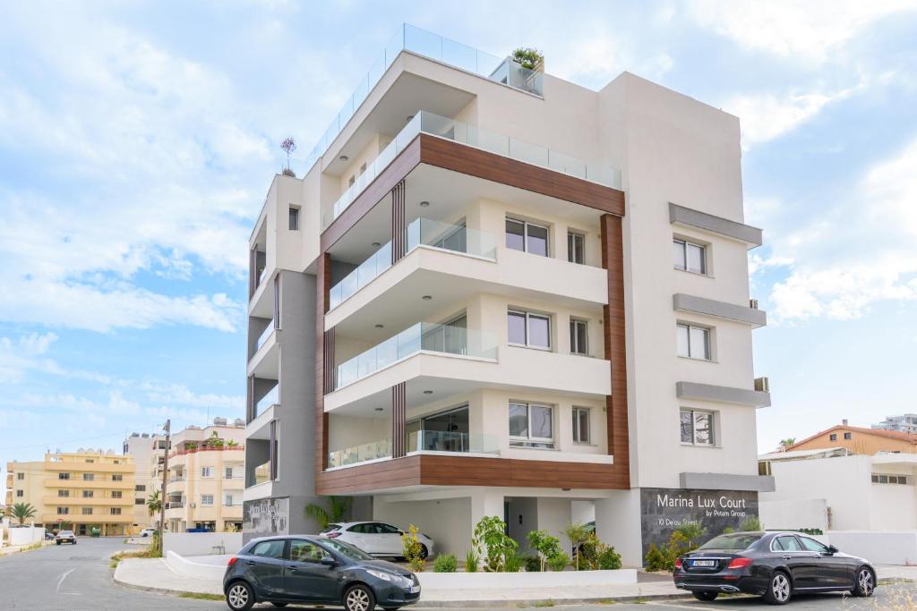 Mirage 2-BR Apartment in Larnaca 6