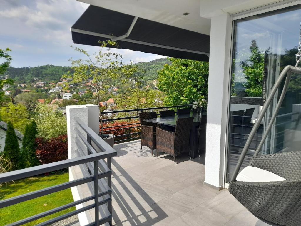 Private Family Villa 5