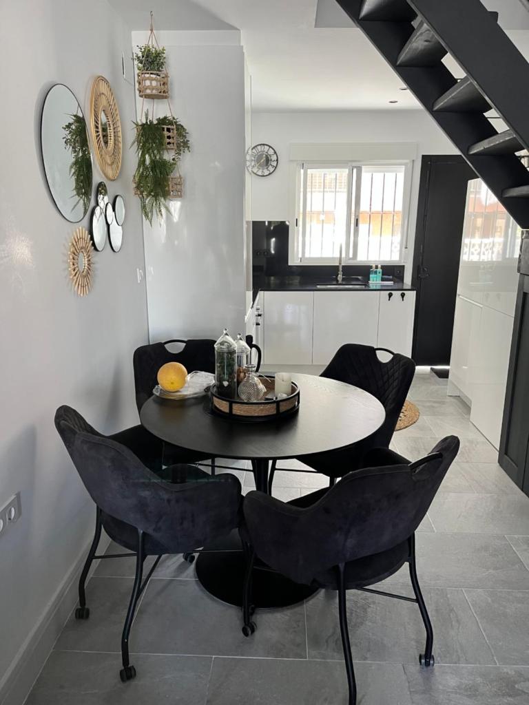 Prachtig gemoderniseerde woning op 250 meter van het strand 3