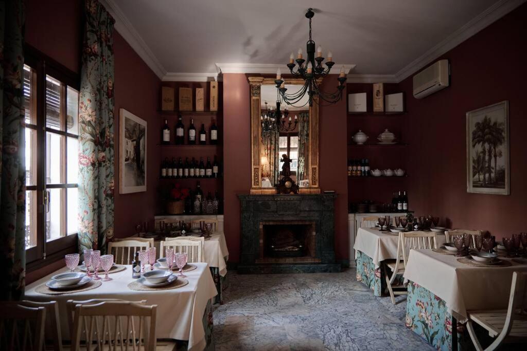 Villa Tela & Vino 7