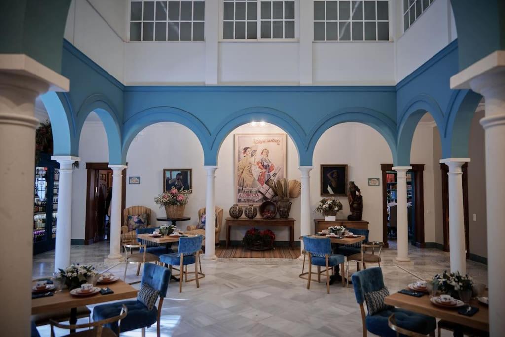 Villa Tela & Vino 4