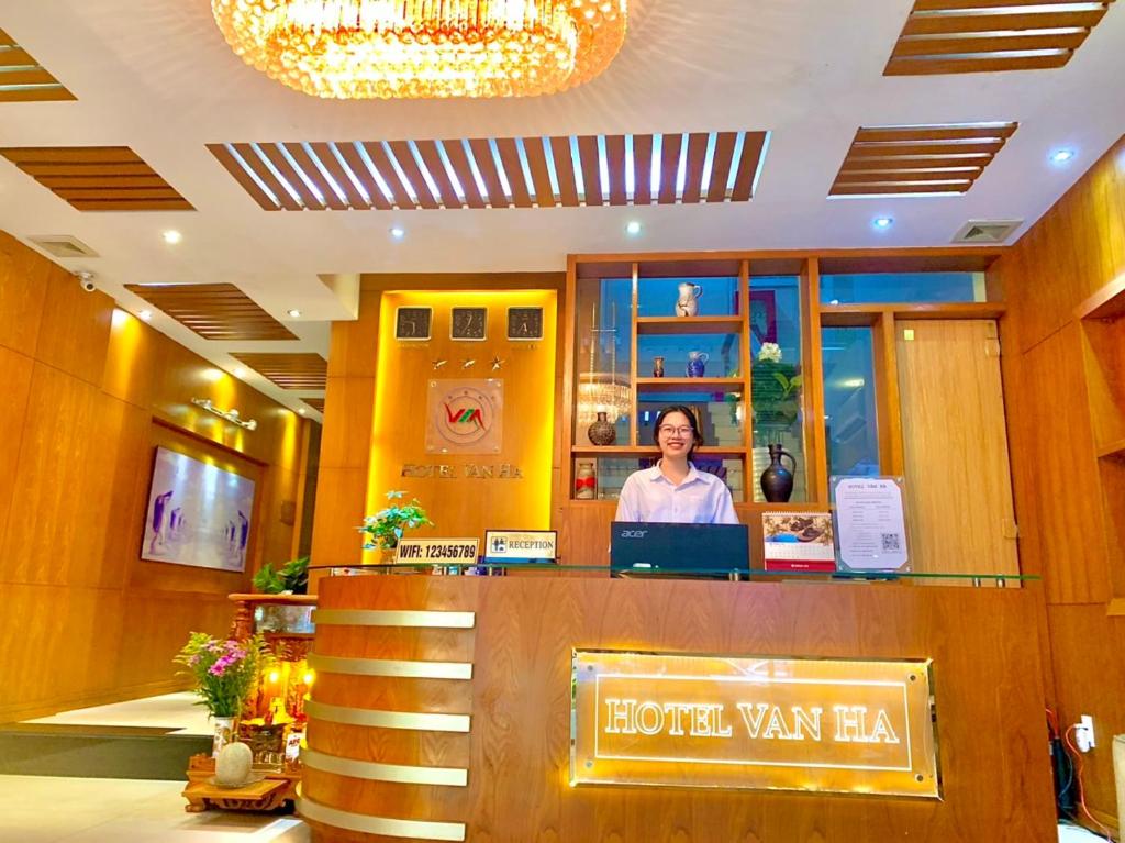 Van Ha Hotel