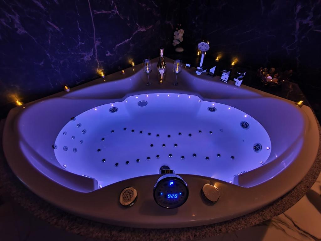 Apartament z jacuzzi Kraków Rynek 6