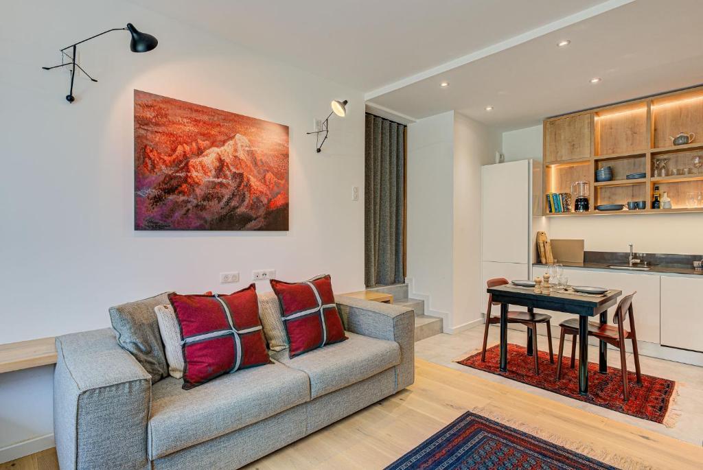 Apartment Chéserys, Alpes Travel, Les Praz Sleeps 2-4 8