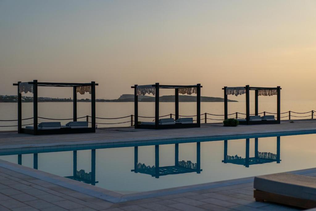 Ambassador Luxury Villas 7