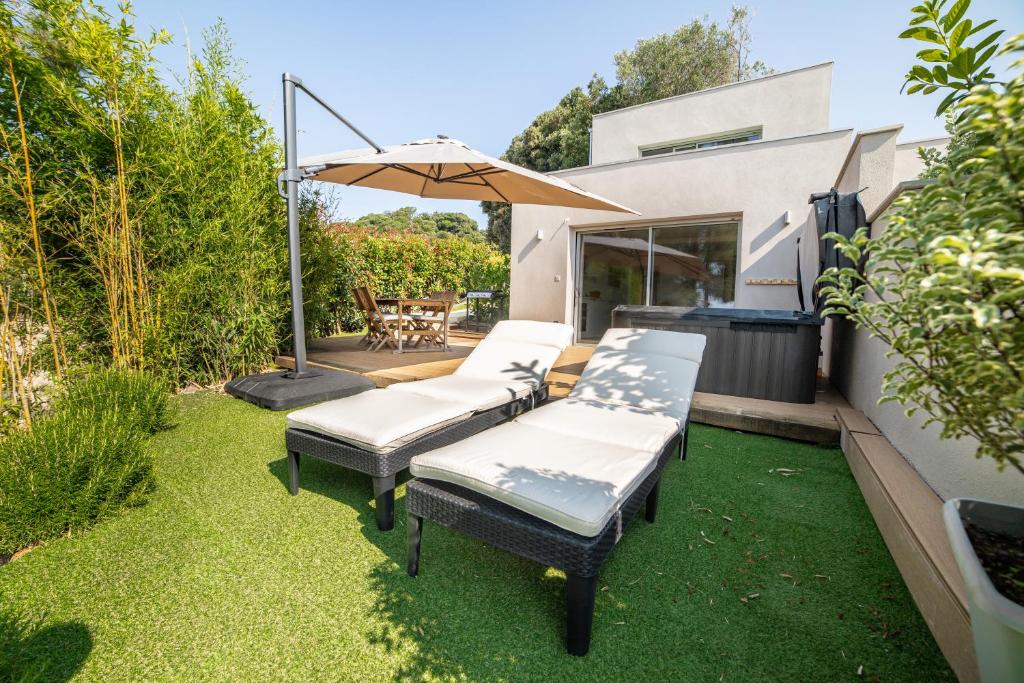 CASA LC VILLA 2-3 pers vue mer jacuzzi 6