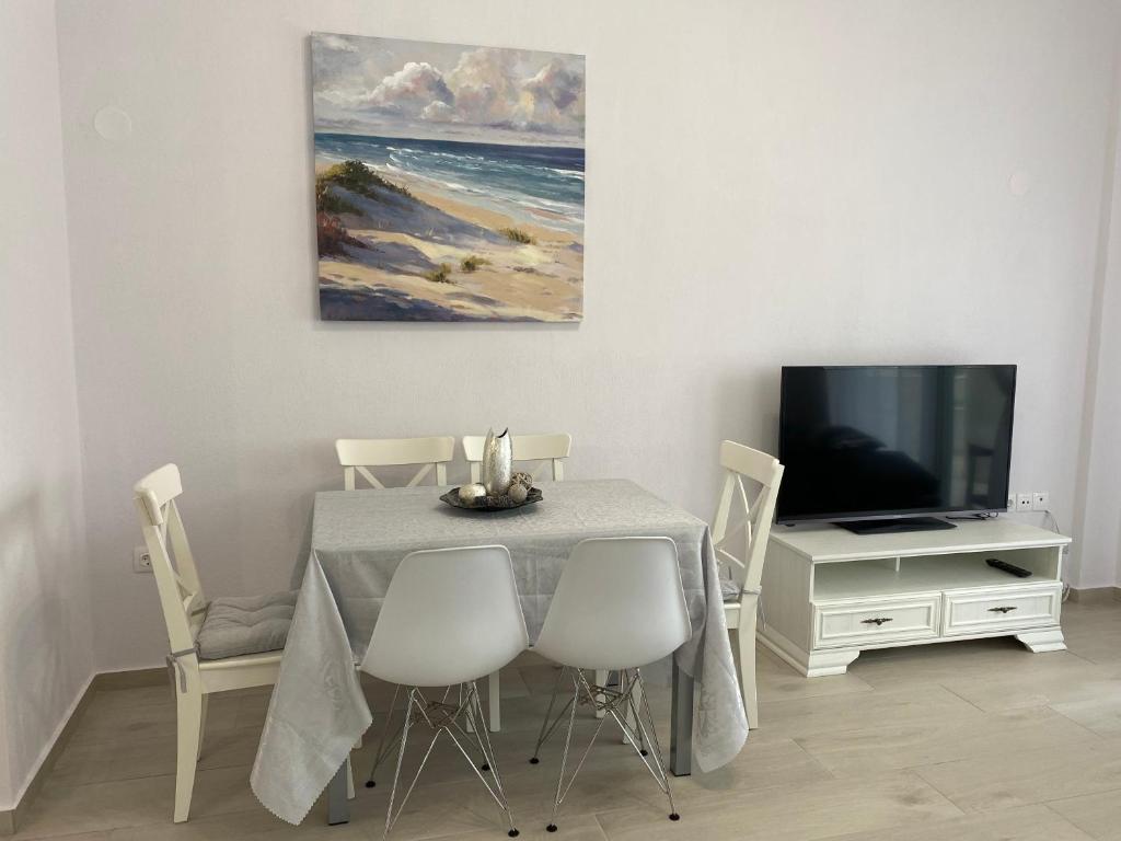 Lili Houses In Nikiti 350m From The Beach 6