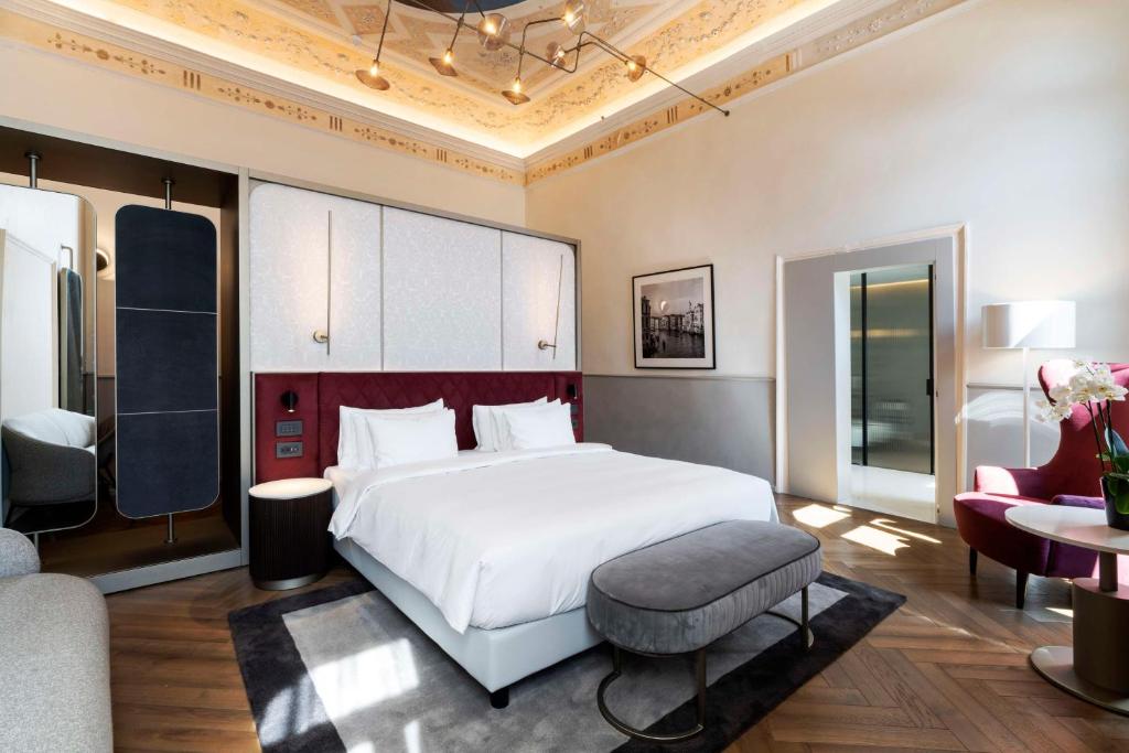 Radisson Collection Hotel, Palazzo Nani Venice Image