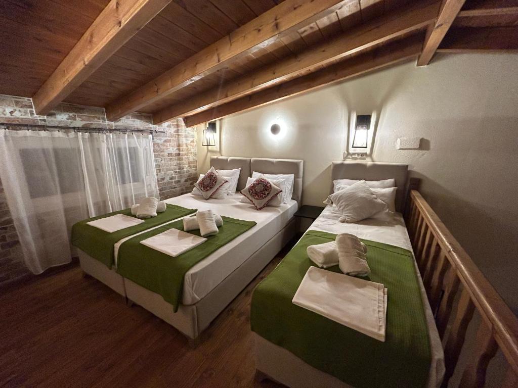 Green Olive Studios 2 7