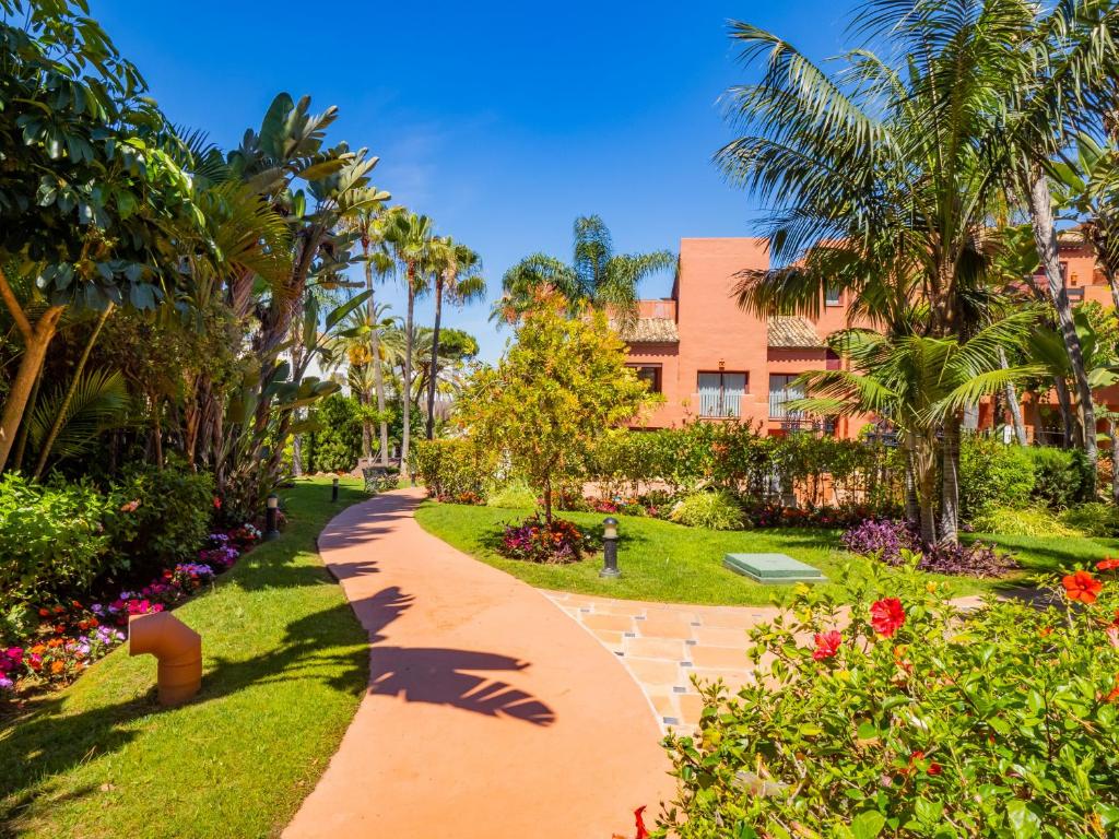 Cubo's Beach & Parking Jardines de Don Carlos 7