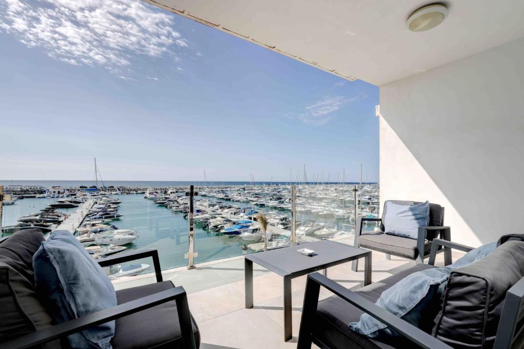 Modern 2 Bed Puerto Banus Apartment K2